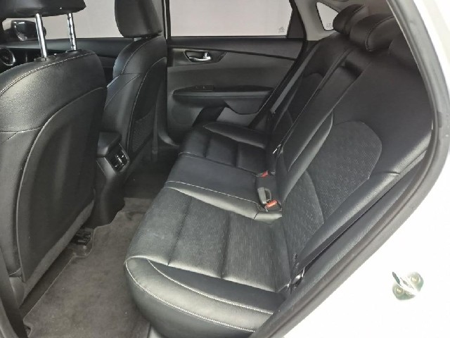 6081501489R12.jpg
