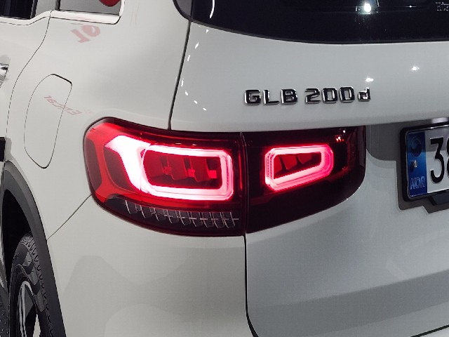 3b163ec03b2d98b7622ae22e04714d9b.jpeg