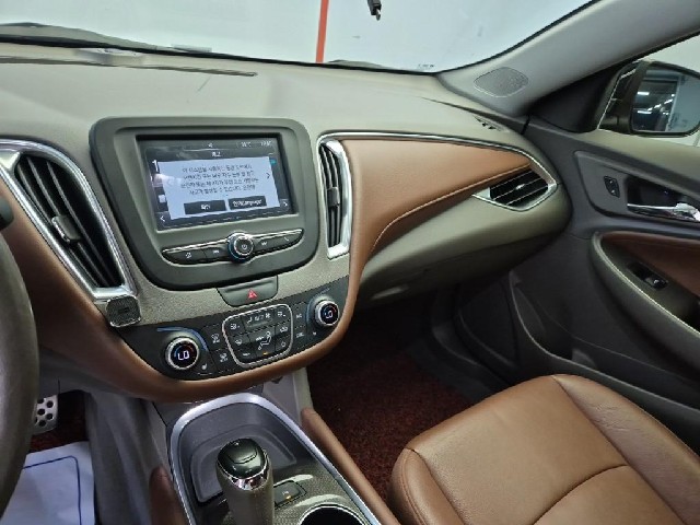 6051500319R10.jpg