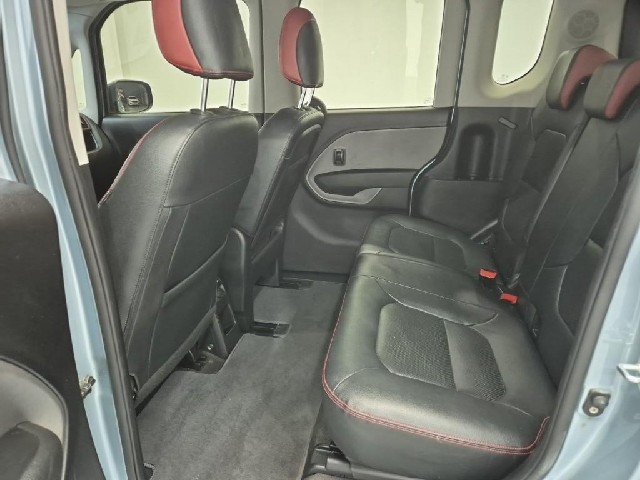 6051000347R12.jpg