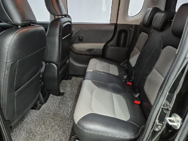6051000328R12.jpg