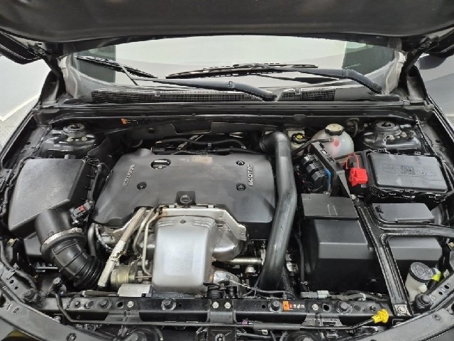 6051000331R5.jpg