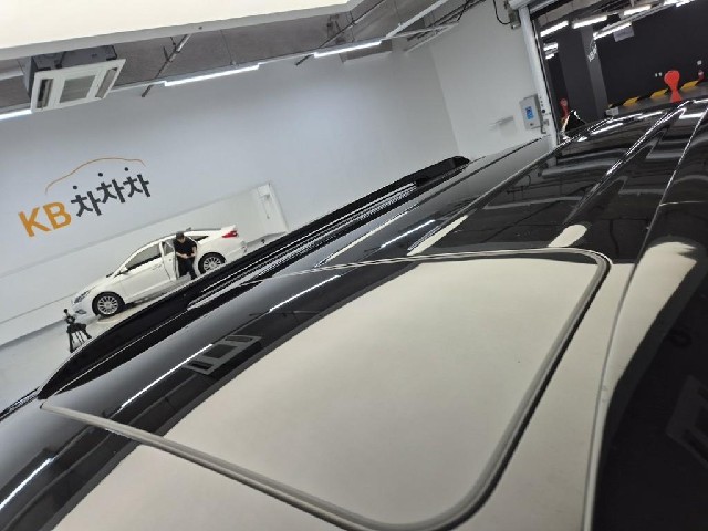 6071501311R13.jpg