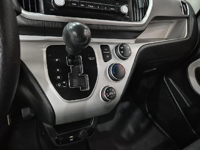 6051000759R8.jpg