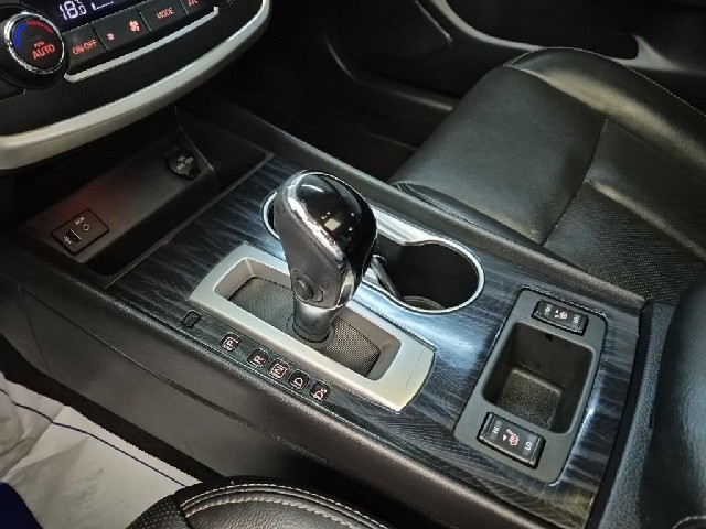 6051501000R8.jpg