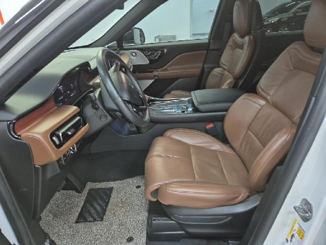 6071501287R11.jpg
