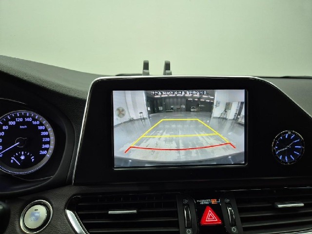 6071000773R14.jpg