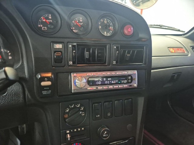6051500429R13.jpg