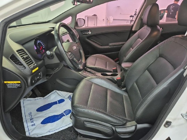 6051500392R11.jpg