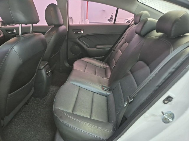 6051500392R12.jpg