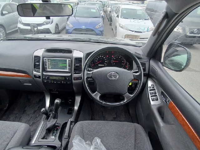 2t1OMkmMz4EcozqR_trj120-5005579_5438411_20261002141518.jpg