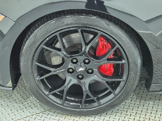 6071002065R18.jpg