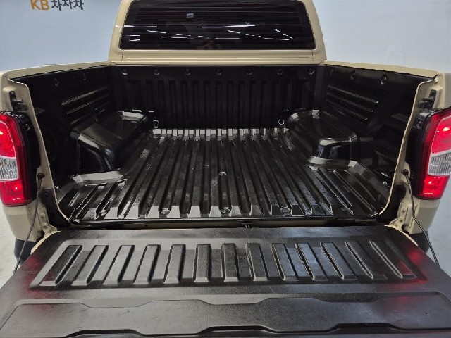 6071501965R18.jpg