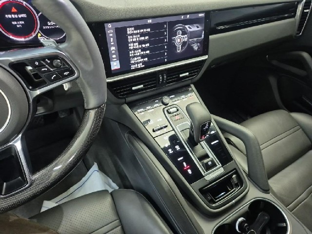 6071501575R10.jpg