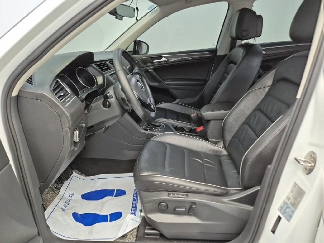 6071501285R11.jpg