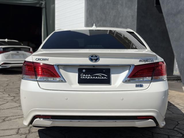 27052566_carP_l_3.jpg