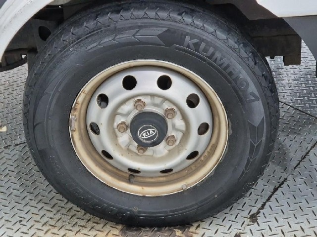6071000362R18.jpg