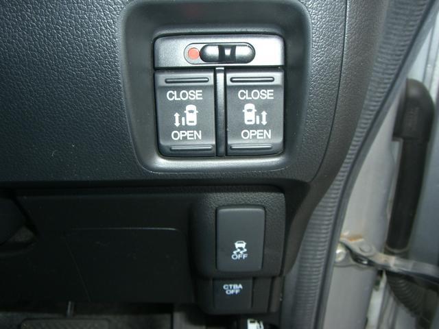 0502586A30250915W00115.jpg