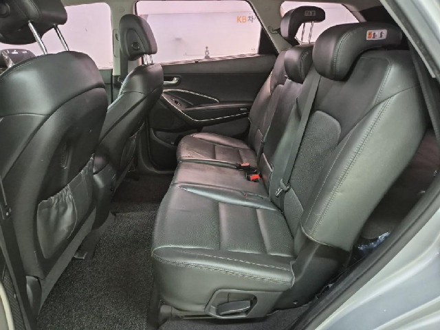 6071500858R12.jpg