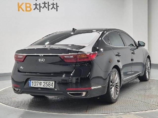 6071001096R3.jpg
