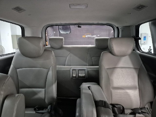 6081500948R18.jpg