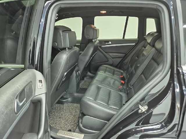 6061001198R12.jpg