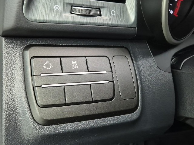 6061001575R17.jpg