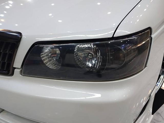 0541697A30261017W00513.jpg