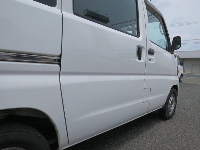 0903901A30260710W00209.jpg