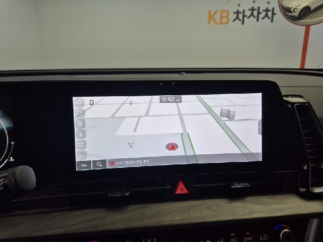 6081501040R13.jpg