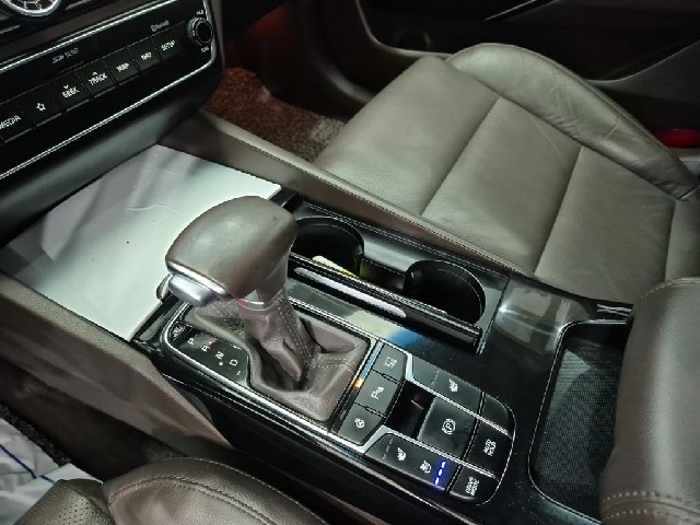 6061001833R8.jpg