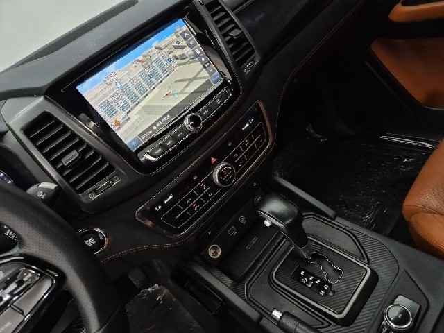 6061001395R10.jpg