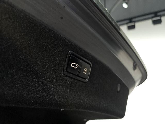 b67772facffc63bbf657bf917c941865.jpeg