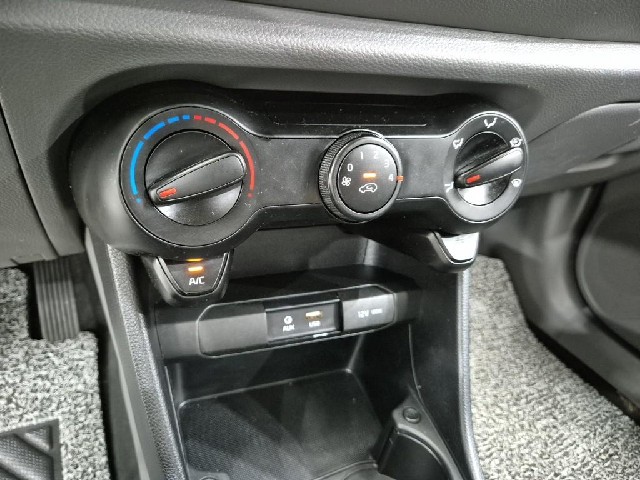 6061000908R14.jpg