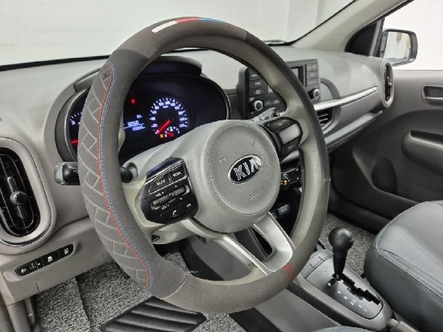 6061000908R9.jpg