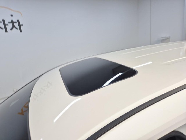 6061001982R13.jpg