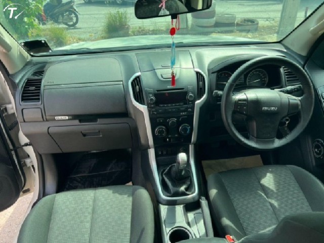 ed034a6587f00af4acc5b3d618d5e547.jpeg