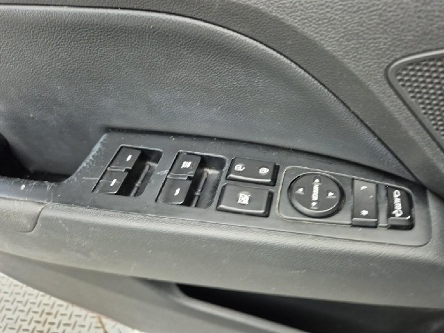 6061002824R17.jpg