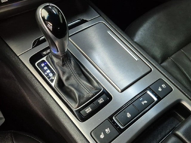 6081500202R8.jpg