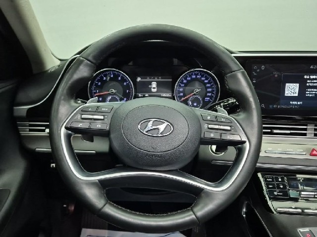 6081000590R9.jpg
