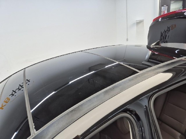 6081000522R13.jpg