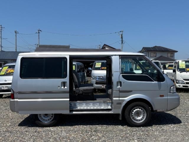 0904081A30260629W00105.jpg