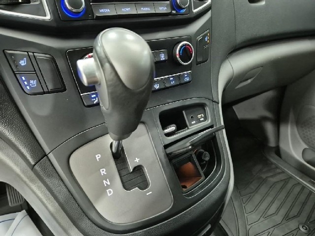 6081000981R8.jpg