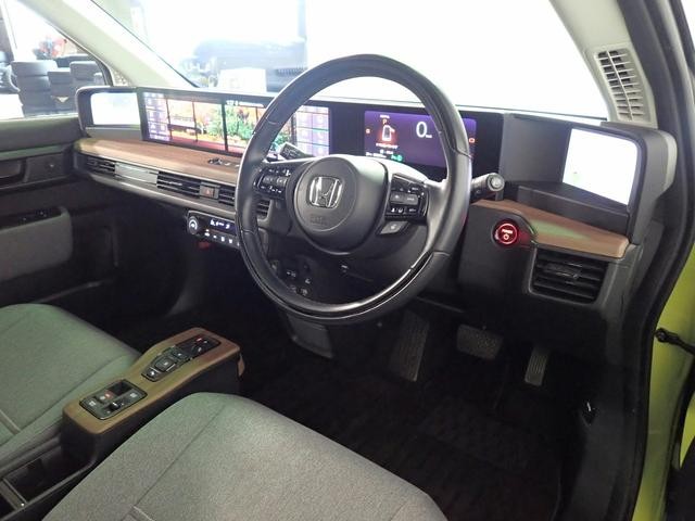 0201190A30260830W00114.jpg