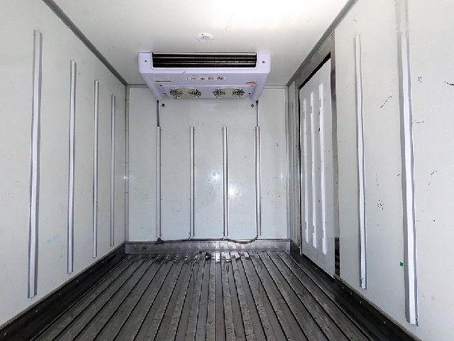 ebad908f9a56476724aa0d8ed871e587.jpeg