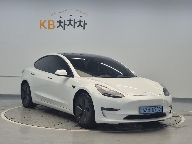 6081500930R4.jpg