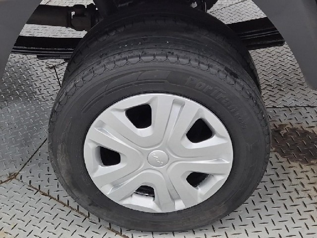 6061000401R17.jpg