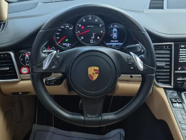 6071001882R9.jpg