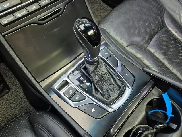 6071001880R8.jpg