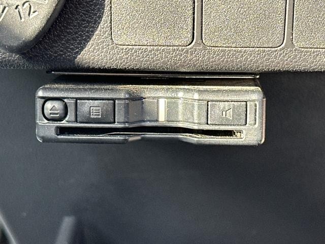 0550659A30261016W00506.jpg